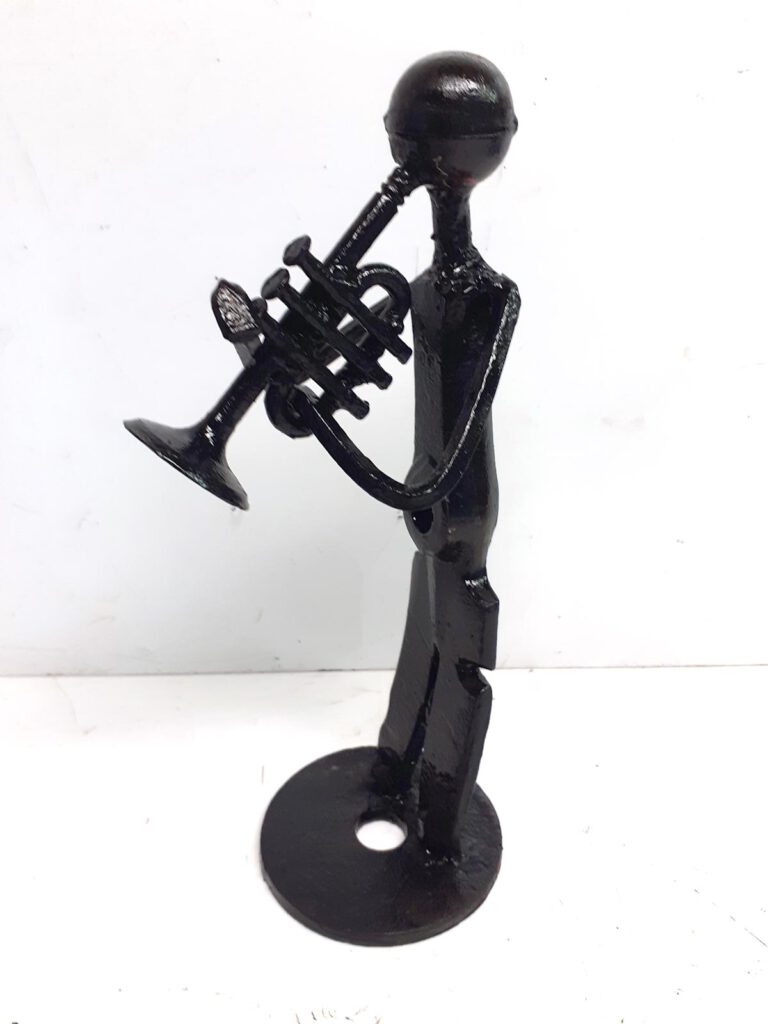 schroot kunst muzikant trompet trompetist harmonie prijs trofee winnaar muziek kunst betaalbaar buiten goedkope kunst